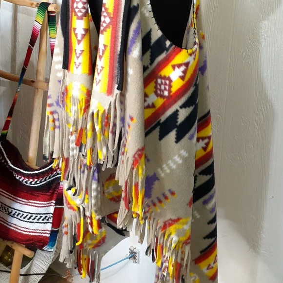 GROOVY GLAM Tan Handmade Fringed Aztec Southwest Vest Plus Sizes - Picture 2 of 5